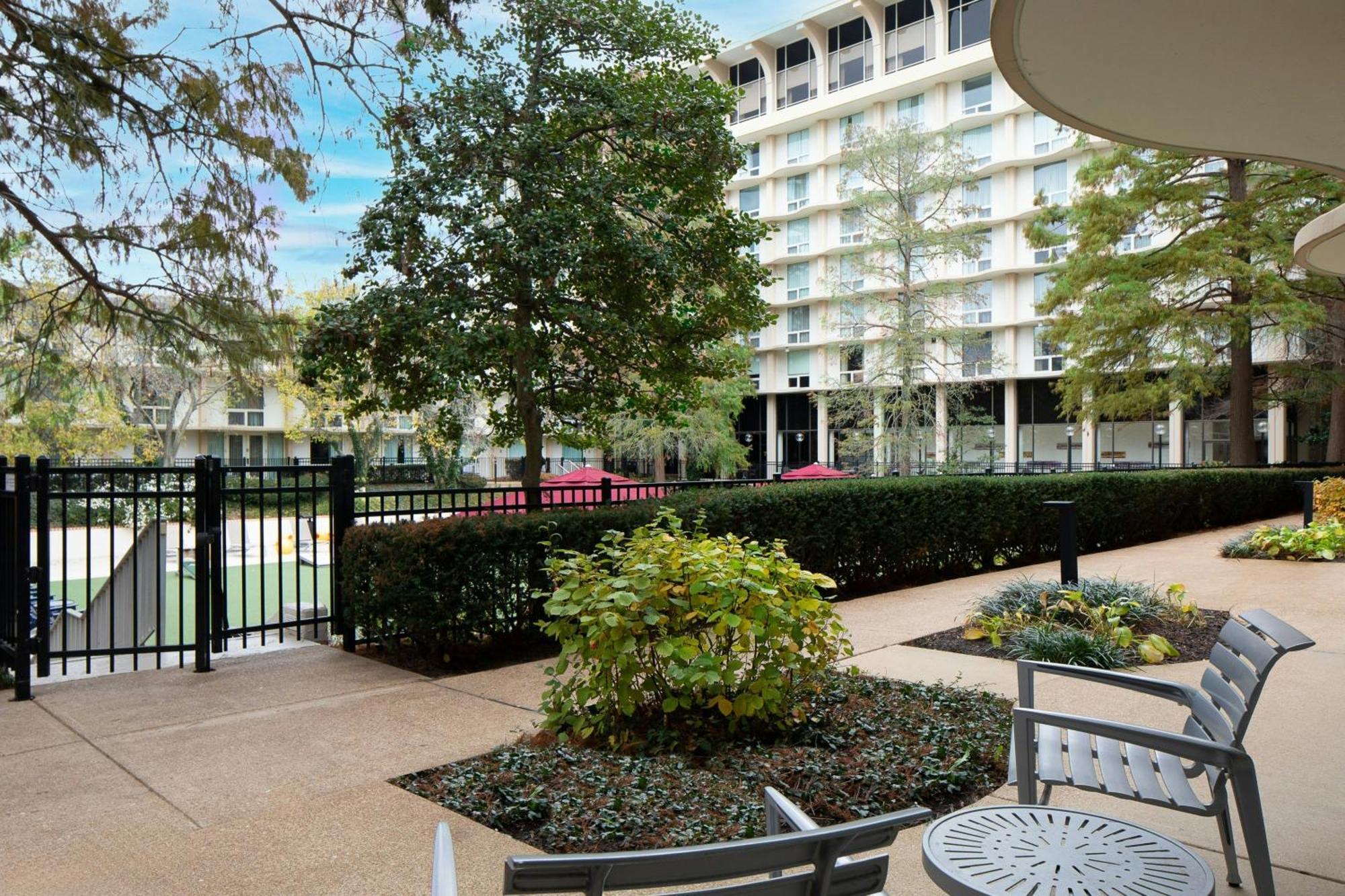 Marriott St. Louis Airport Hotel Edmundson Exterior foto